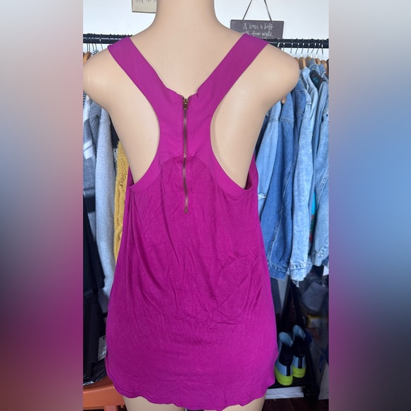 Express Fuchsia Racer back Blouse - Picture 2 of 2